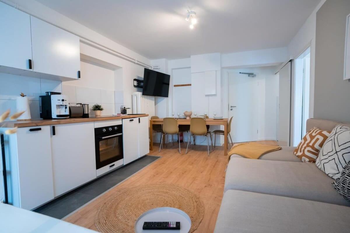 Hamburg City Apartment For 7 Exteriör bild