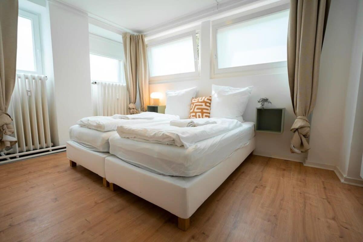 Hamburg City Apartment For 7 Exteriör bild